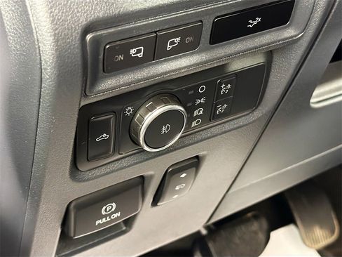 Used 2022 Ford F150 XLT w/ Equipment Group 302A High image 10