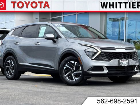 Used 2023 Kia Sportage LX AWD/4WD image 1
