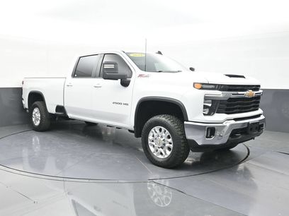 Used 2024 Chevrolet Silverado 2500 LT