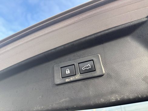 Used 2024 Subaru Outback Touring image 34