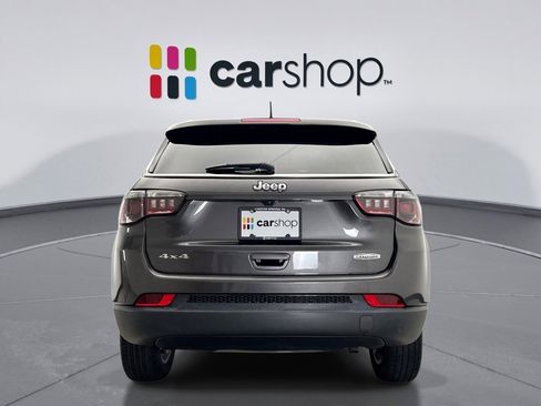 Used 2022 Jeep Compass Latitude w/ Convenience Group image 4