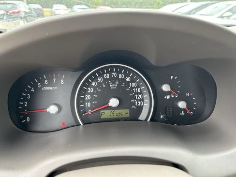 Used 2008 Kia Sedona LX image 13