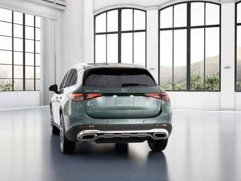 New 2026 Mercedes-Benz GLC 300 image 26