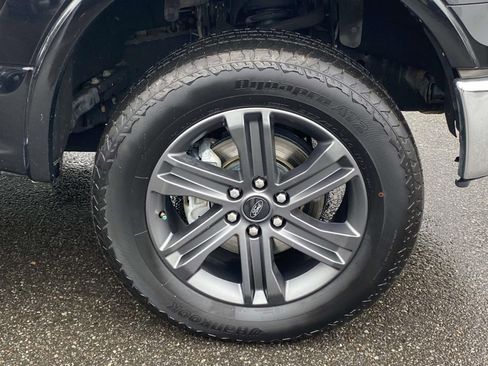 Used 2017 Ford F150 Lariat image 7