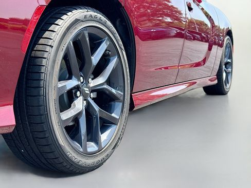 Used 2023 Dodge Charger R/T w/ Plus Group RWD image 15