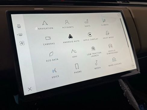 New 2026 Land Rover Range Rover Sport SE image 32