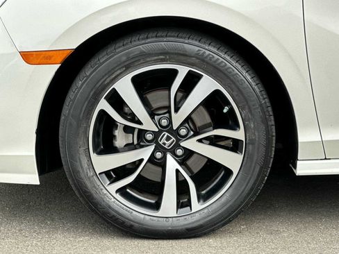 Used 2018 Honda Odyssey Elite image 36