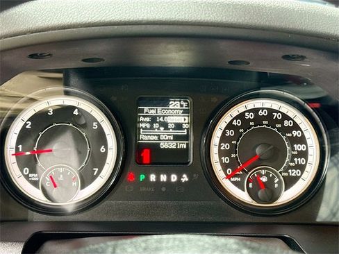 Used 2017 RAM 1500 Express image 12