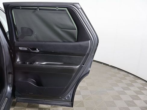 Used 2024 Hyundai Palisade Calligraphy image 33