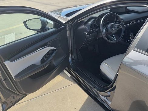 Certified 2025 MAZDA MAZDA3 s image 35