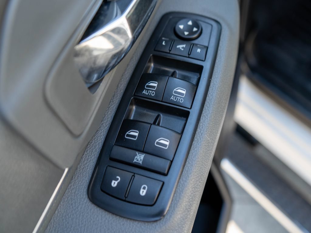 Used 2018 RAM 2500 Big Horn AWD/4WD image 16