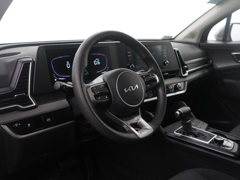 Used 2024 Kia Sportage LX image 20