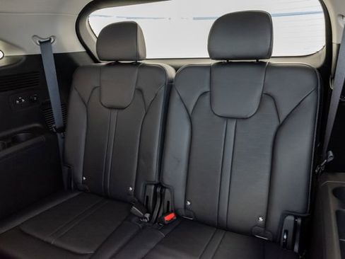 Used 2025 Kia Sorento SX FWD image 24