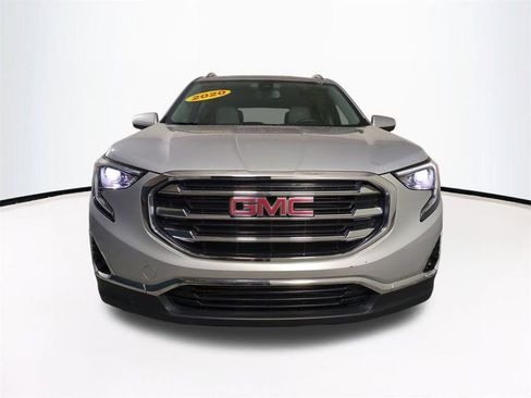Used 2020 GMC Terrain SLT w/ Preferred Package image 3
