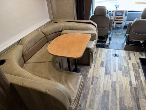 Used 2014 Mercedes-Benz Sprinter 3500 image 54