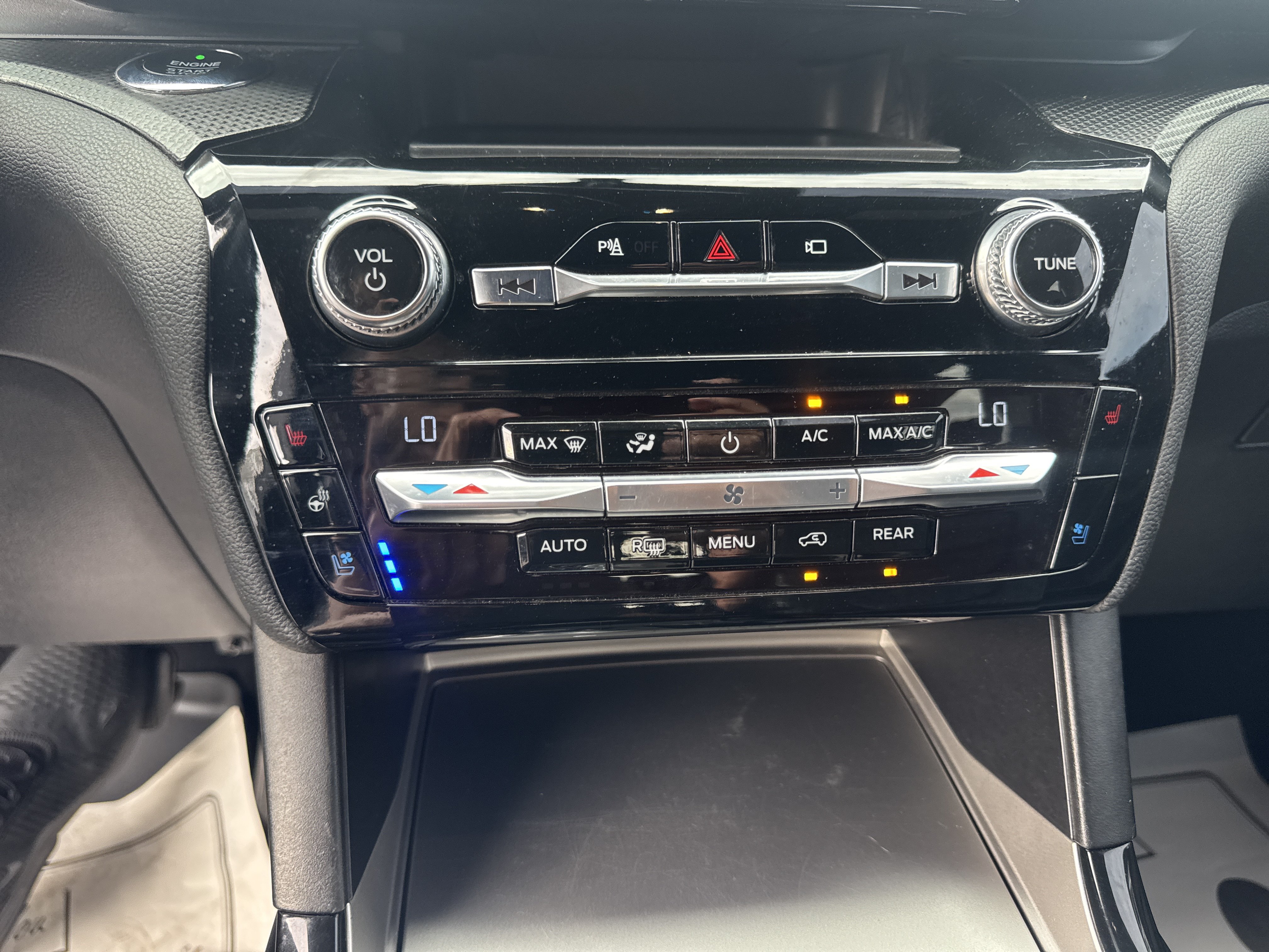 Used 2021 Ford Explorer ST w/ Equipment Group 401A AWD/4WD image 29