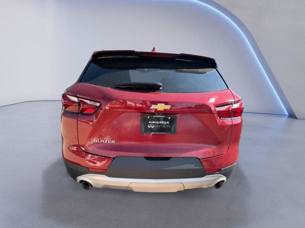 Used 2019 Chevrolet Blazer LT w/ Sound & Technology Package FWD image 5