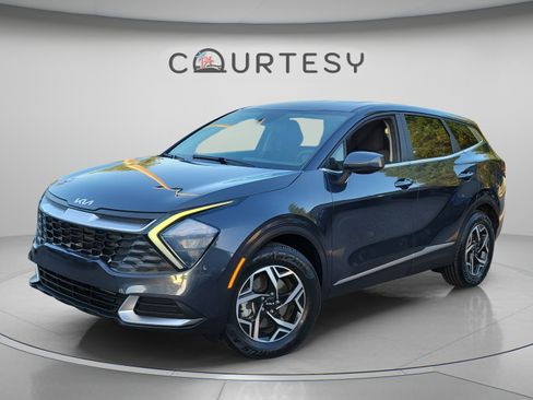 Used 2023 Kia Sportage LX FWD image 1