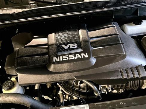 Used 2019 Nissan Titan PRO-4X w/ Pro-4x Convenience Package image 33