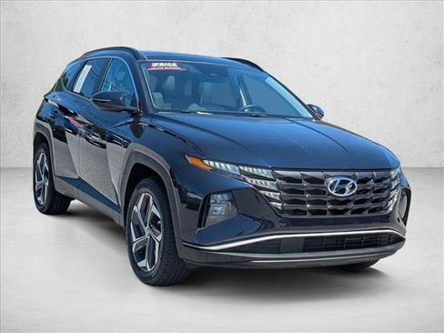 Used 2023 Hyundai Tucson SEL w/ Cargo Package AWD/4WD image 3