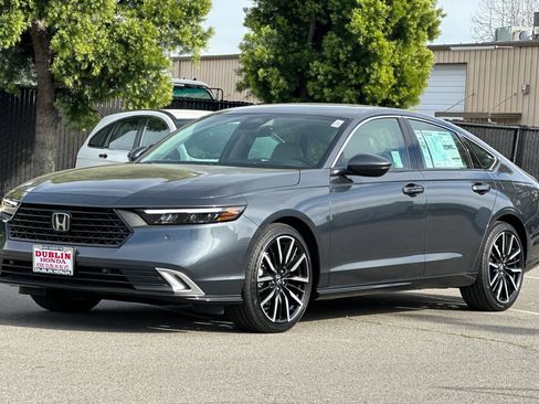 New 2026 Honda Accord Touring image 8