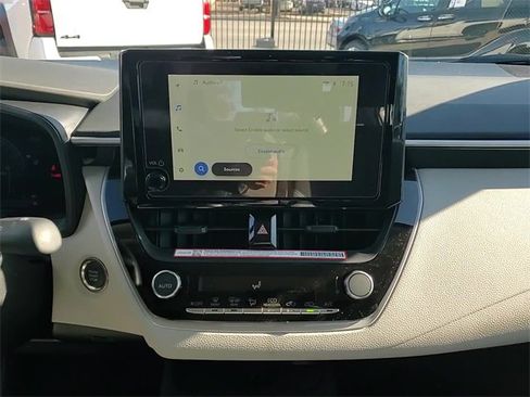 Used 2026 Toyota Corolla LE image 16