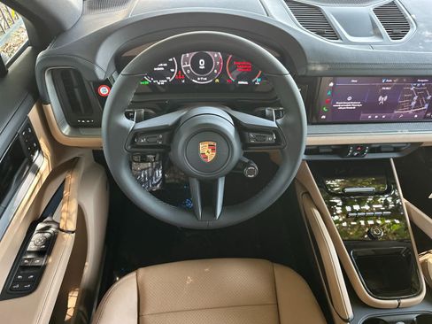 New 2026 Porsche Cayenne AWD/4WD image 15