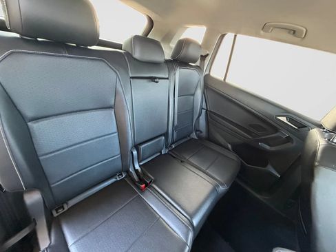 Used 2021 Volkswagen Tiguan SE AWD/4WD image 18