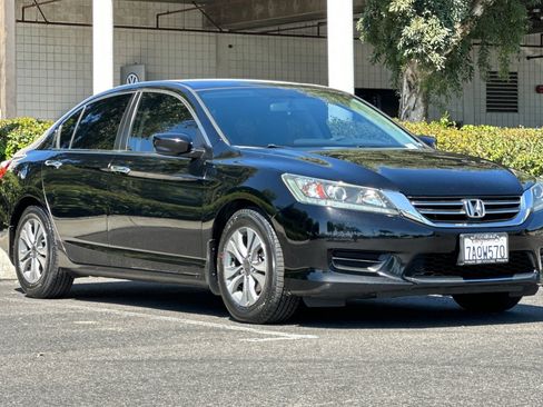 Used 2013 Honda Accord LX image 7
