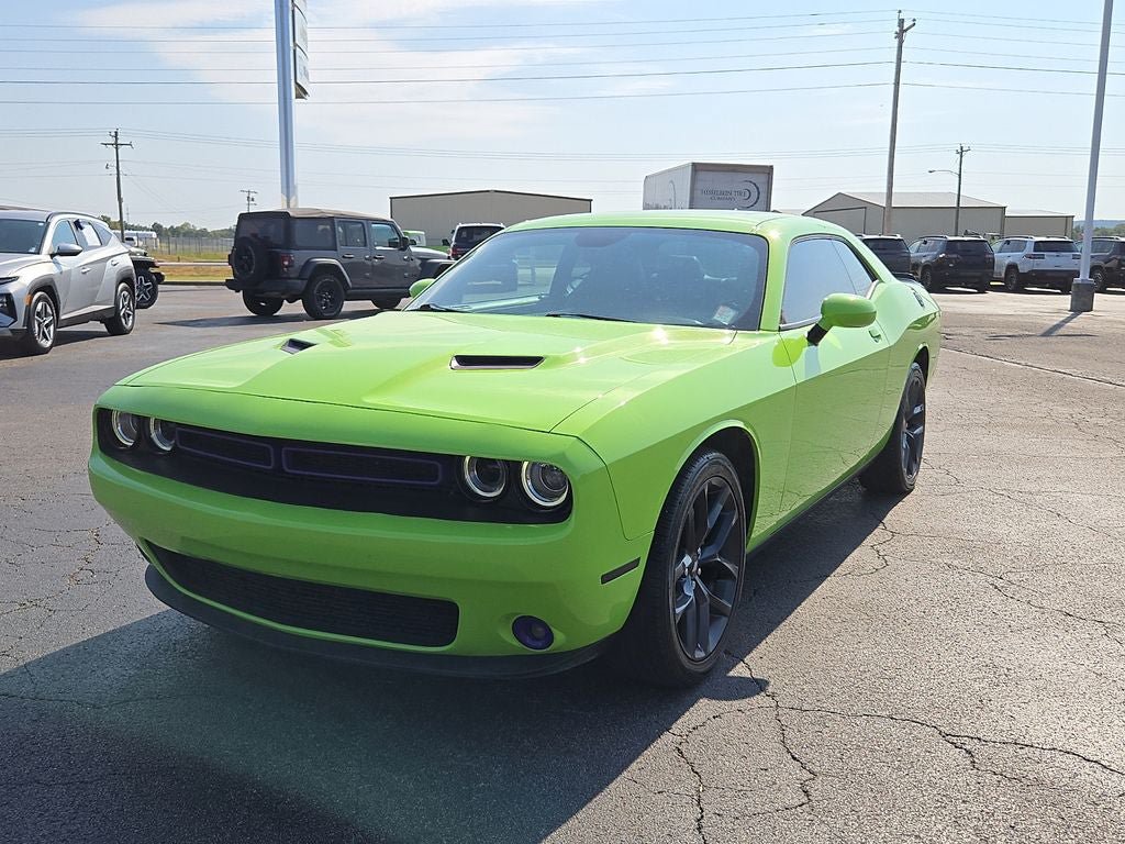 Used 2023 Dodge Challenger SXT w/ Plus Package RWD image 2