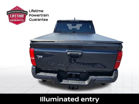 Used 2026 Toyota Tacoma SR5 image 9