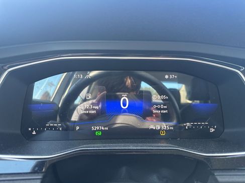 Used 2023 Volkswagen Jetta SE image 10