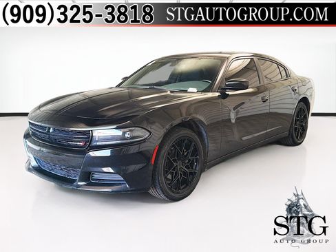Used 2023 Dodge Charger SXT image 1