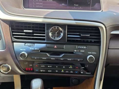 Used 2019 Lexus RX 350 FWD w/ Navigation Package image 22
