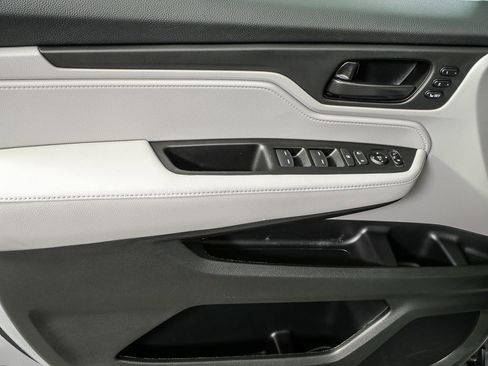 Used 2022 Honda Odyssey EX-L image 6