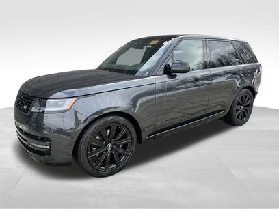 New 2025 Land Rover Range Rover SE