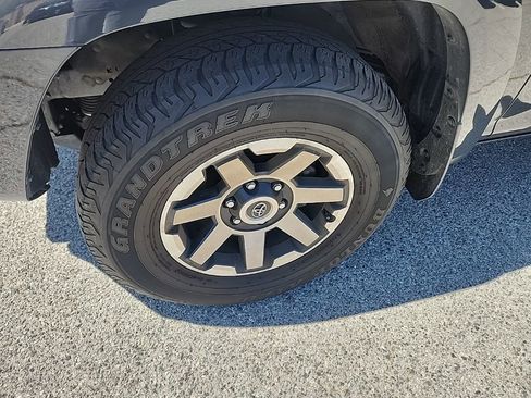 Used 2024 Toyota 4Runner TRD Off-Road Premium w/ Off Road Premium Plus Package AWD/4WD image 9