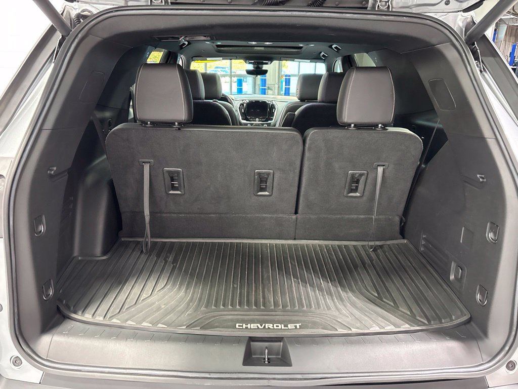 Used 2023 Chevrolet Traverse LT w/ LT Premium Package AWD/4WD image 52