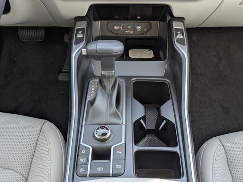 New 2026 Kia Sorento S FWD image 23