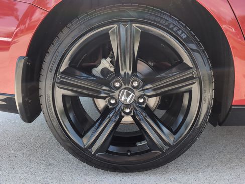 Used 2023 Honda Accord Sport image 13