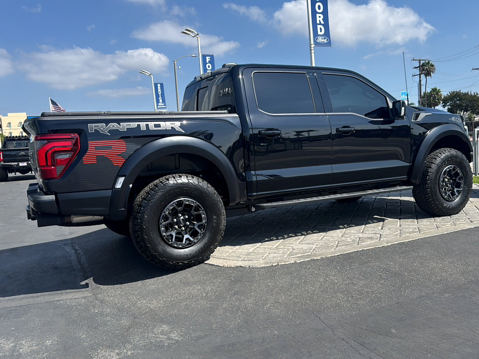 Used 2026 Ford F150 Raptor w/ Equipment Group 803A Raptor R AWD/4WD image 2