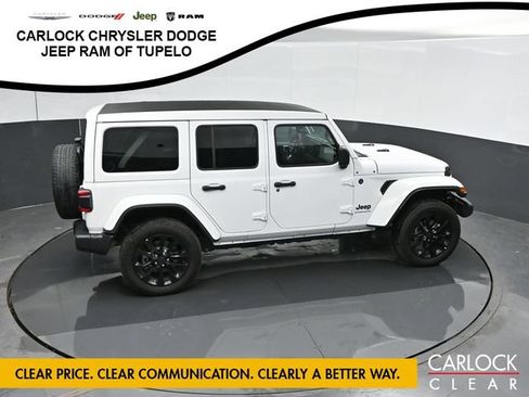Used 2025 Jeep Wrangler Unlimited Sahara w/ Safety Group AWD/4WD image 47