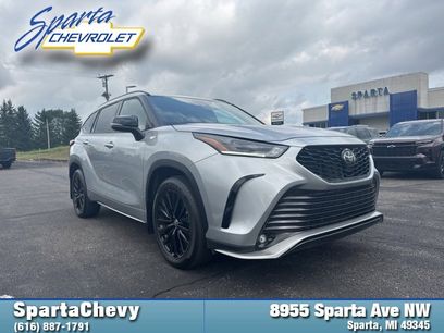 Used 2023 Toyota Highlander L