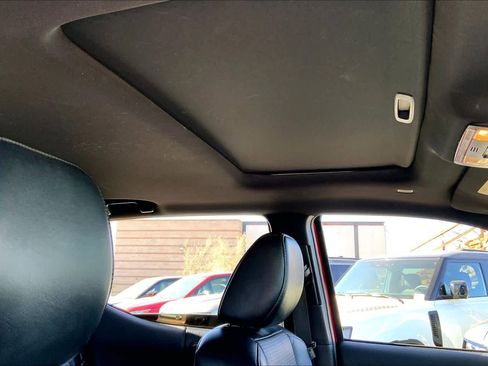 Used 2021 Toyota Tacoma TRD Sport w/ TRD Premium Sport Package image 12