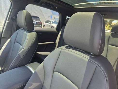 Used 2025 Audi Q7 2.0T Premium w/ Convenience Plus Package AWD/4WD image 25