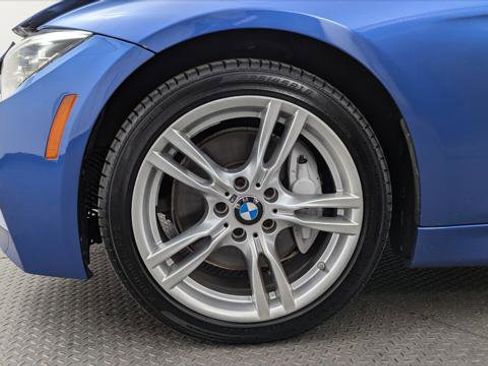 Used 2016 BMW 328i xDrive Sedan w/ M Sport Package image 29