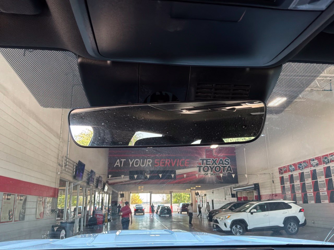 Used 2025 Toyota Tacoma TRD Sport AWD/4WD image 21