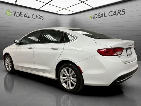 Used 2016 Chrysler 200 Limited FWD image 7