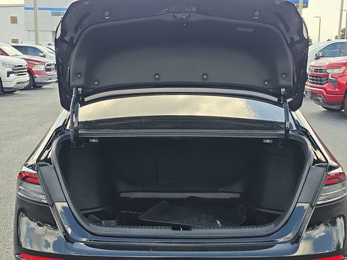 Used 2023 Honda Accord Sport image 7