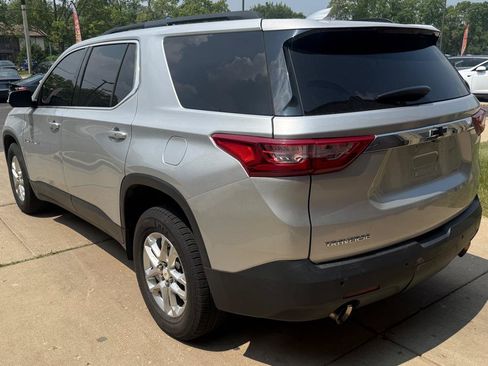 Used 2019 Chevrolet Traverse LT FWD image 5